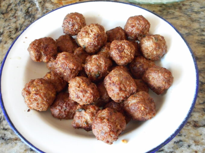 albóndigas guisadas