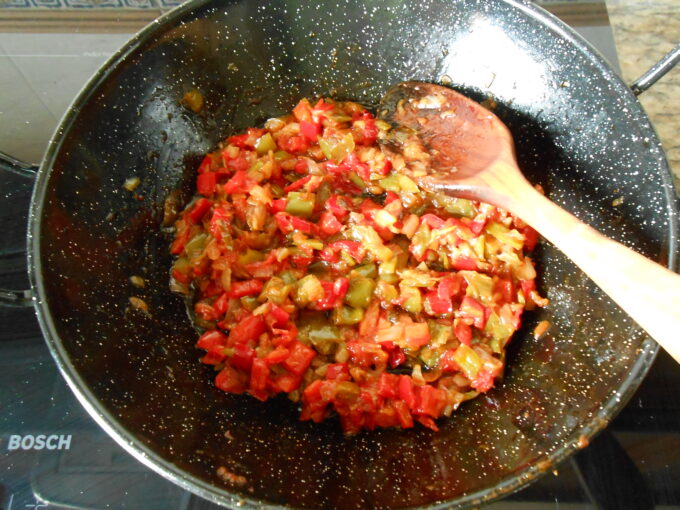 Huevos rellenos