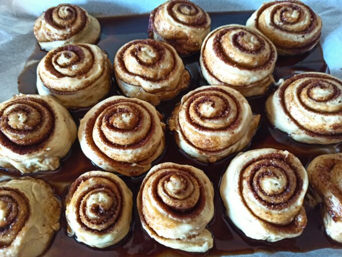 Cinnamon rolls o rollos de canela 