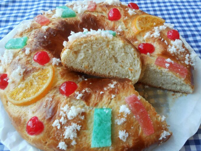 Roscón de reyes tradicional esponjoso