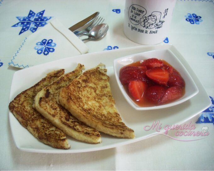 Tostadas francesas con fresas