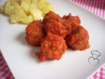 Albóndigas pollo tomate