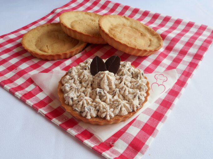 Tartaletas de galleta con crema stracciatella