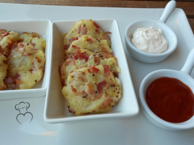 Tortita de patata, beicon y mostaza al horno