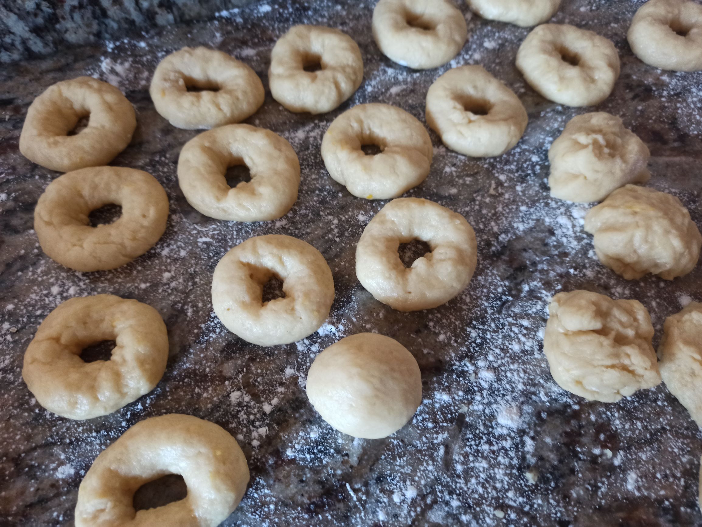 Rosquillas fritas de anís